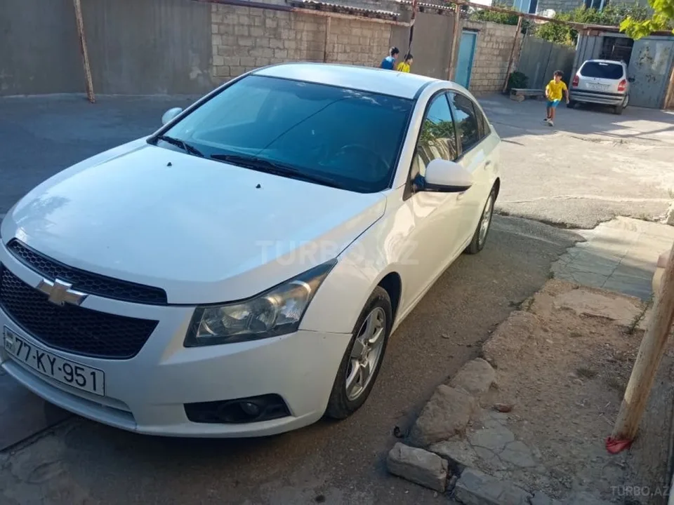Chevrolet Cruze — foto 4/4