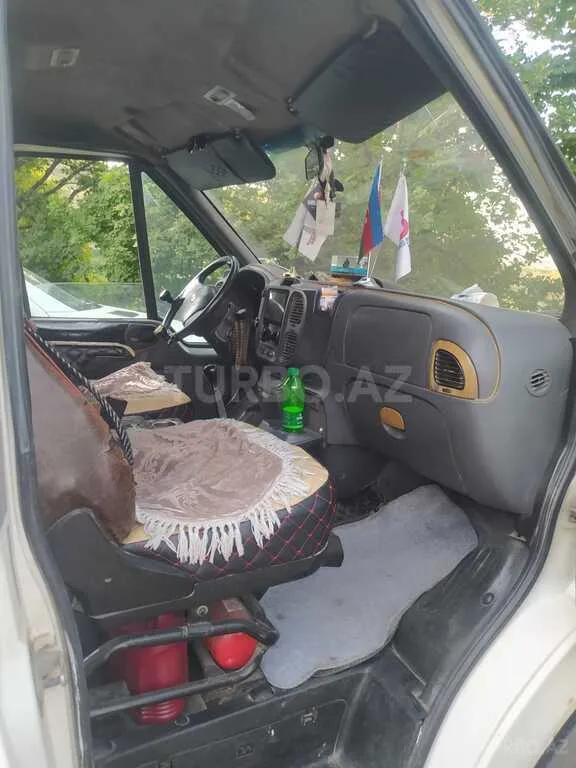Ford Transit — foto 3/4