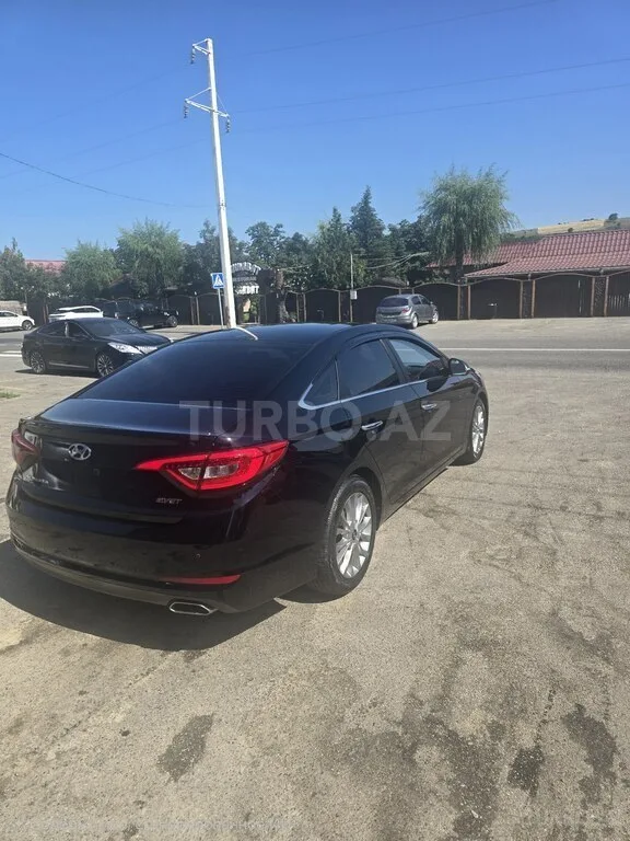 Hyundai Sonata — фото 4/4