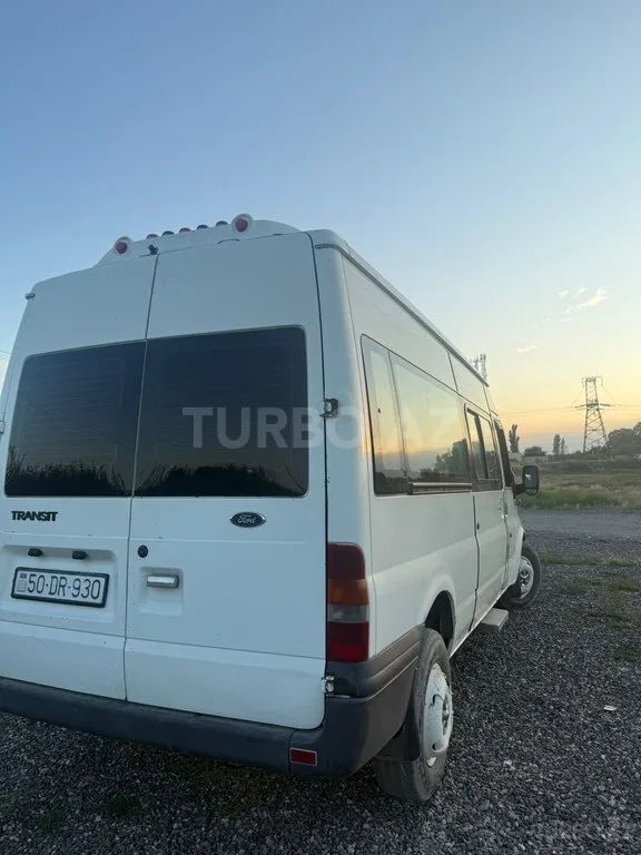 Ford Transit — foto 3/4