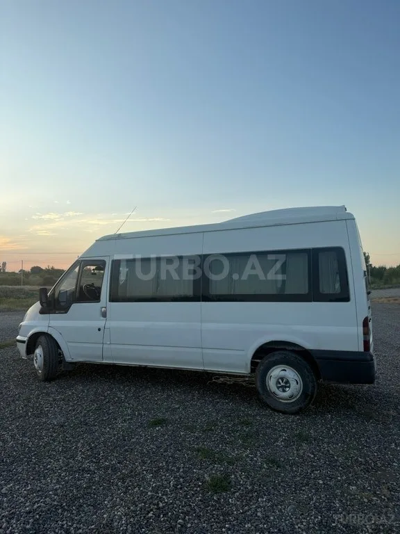 Ford Transit — foto 4/4