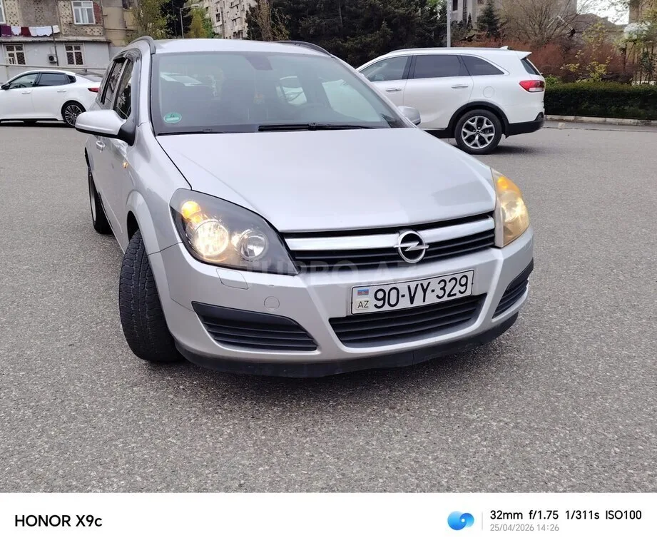 Opel Astra — foto 2/4