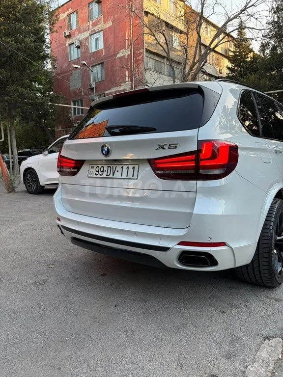 BMW X5 — foto 4/4