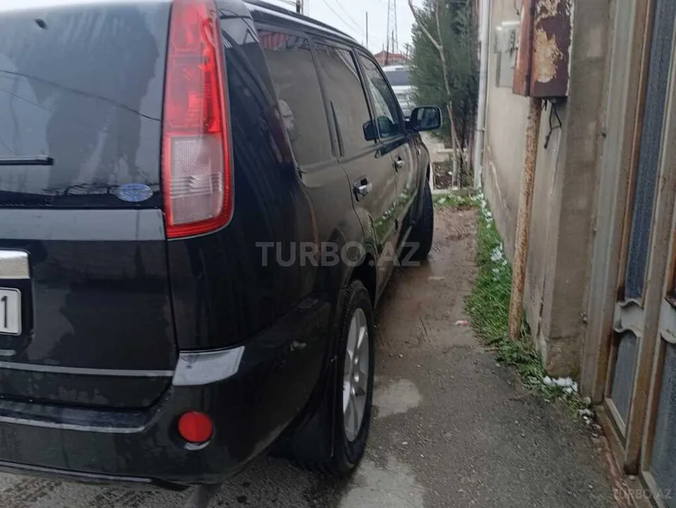 Nissan X-Trail — фото 2/4