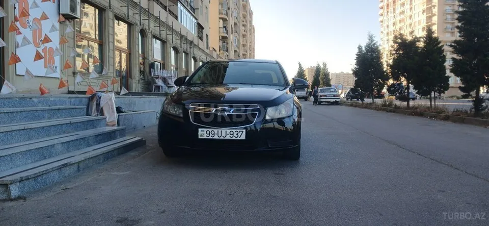 Chevrolet Cruze — foto 1/4