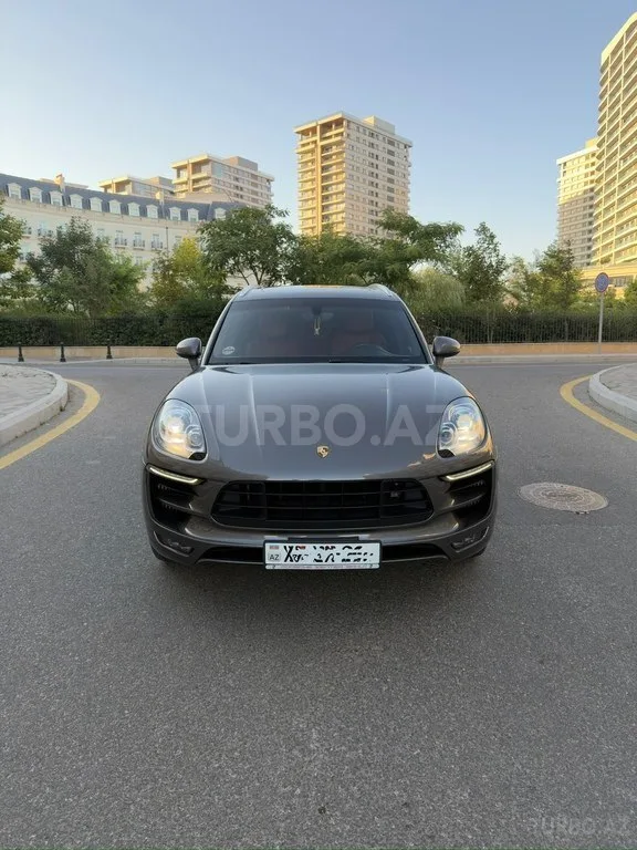 Porsche Macan S — фото 2/4