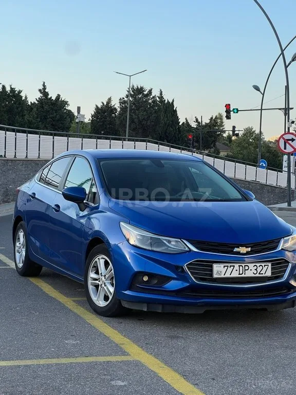 Chevrolet Cruze — foto 2/4