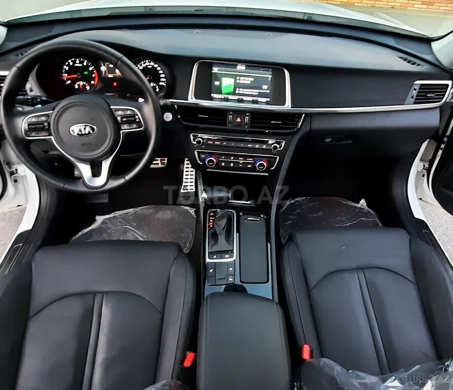 Kia Optima — фото 4/4
