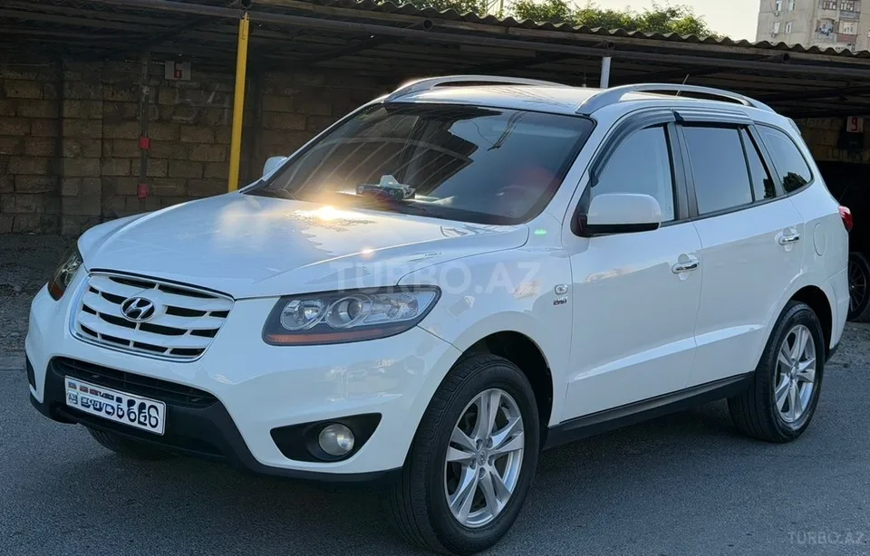 Hyundai Santa Fe — фото 4/4