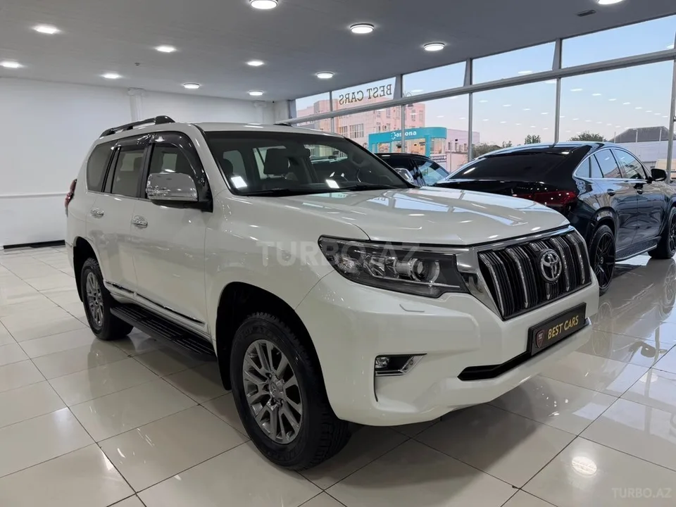 Toyota Land Cruiser Prado — фото 3/4