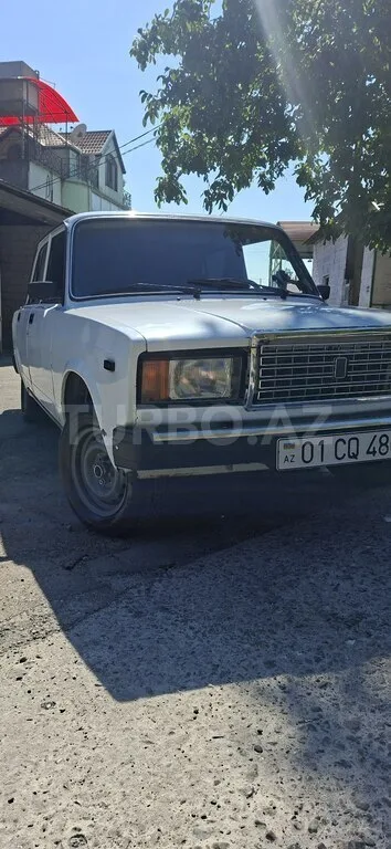 LADA (VAZ) 2107 — foto 2/4