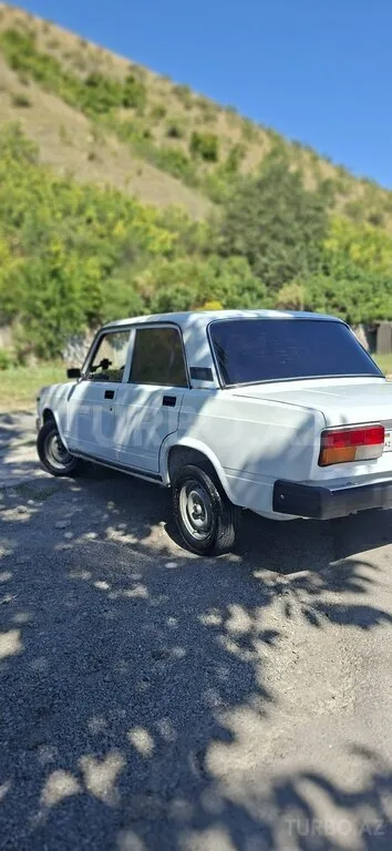 LADA (VAZ) 2107 — foto 4/4