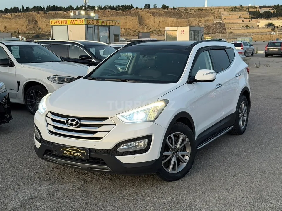 Hyundai Santa Fe — фото 1/4
