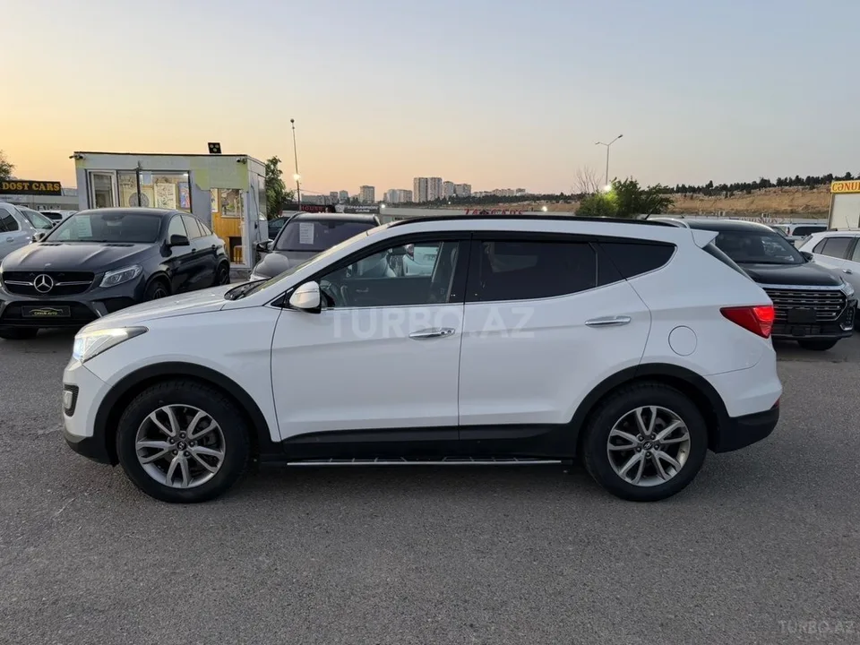 Hyundai Santa Fe — фото 3/4