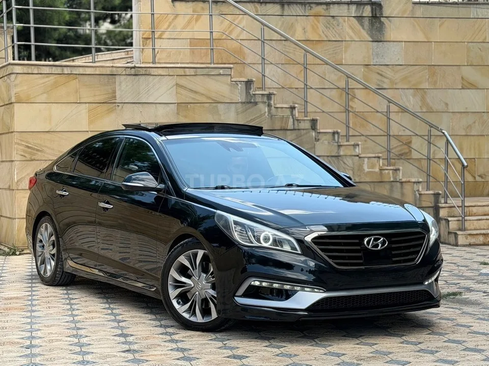 Hyundai Sonata — фото 1/4