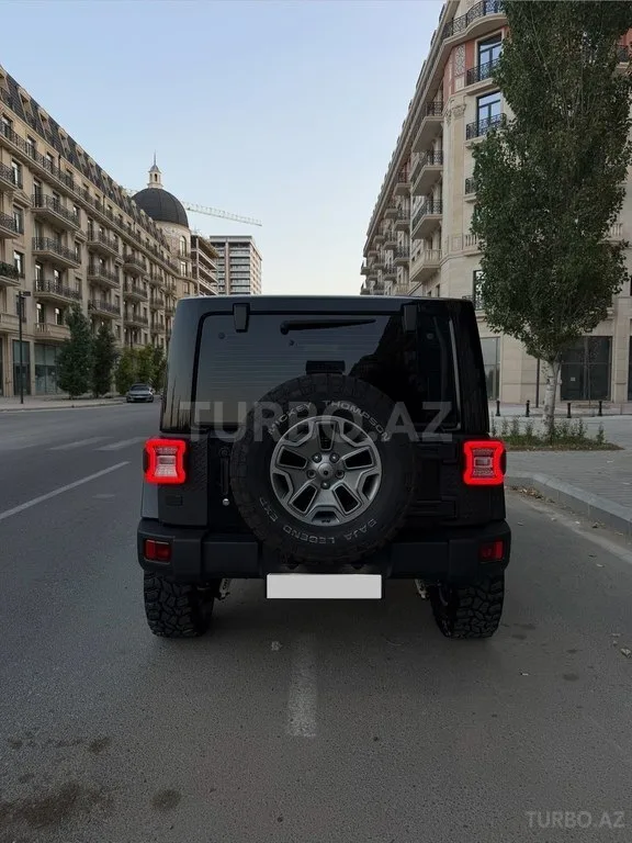 Jeep Wrangler — фото 2/4
