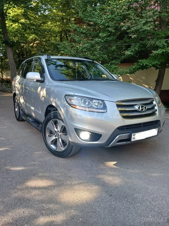 Hyundai Santa Fe — фото 4/4