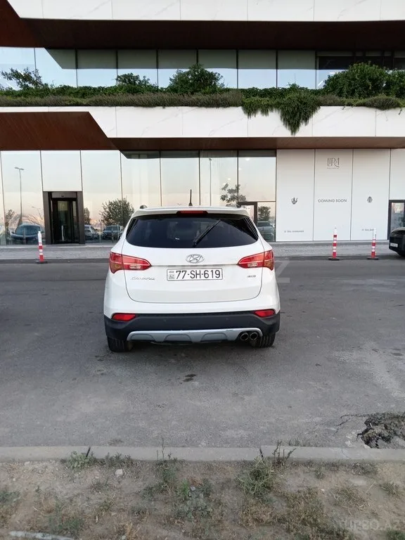 Hyundai Santa Fe — фото 2/4