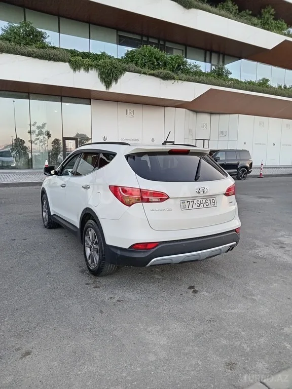 Hyundai Santa Fe — фото 4/4