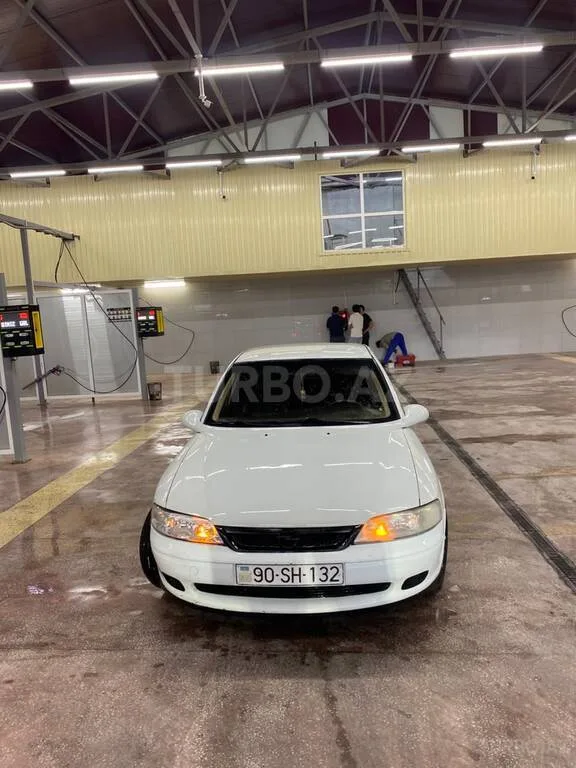 Opel Vectra — фото 3/4