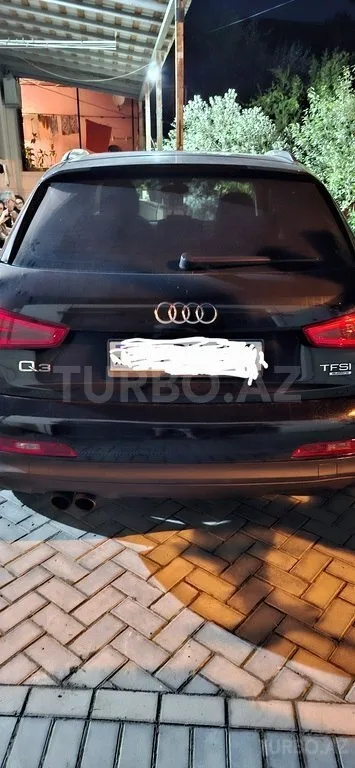 Audi Q3 — фото 2/4
