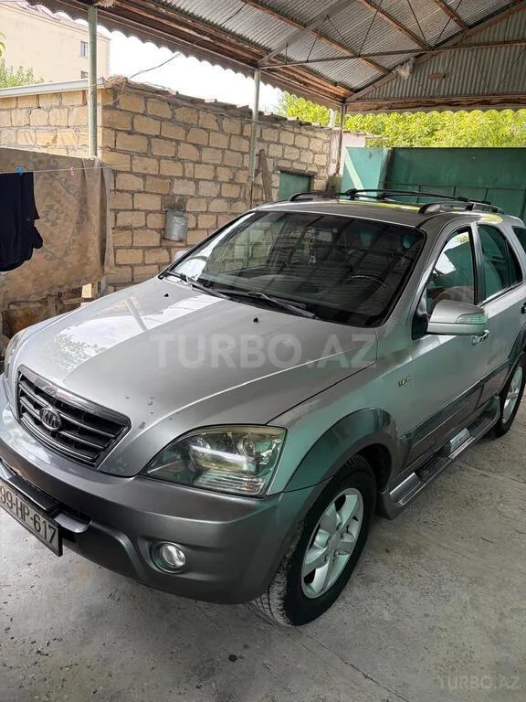 Kia Sorento — фото 1/4