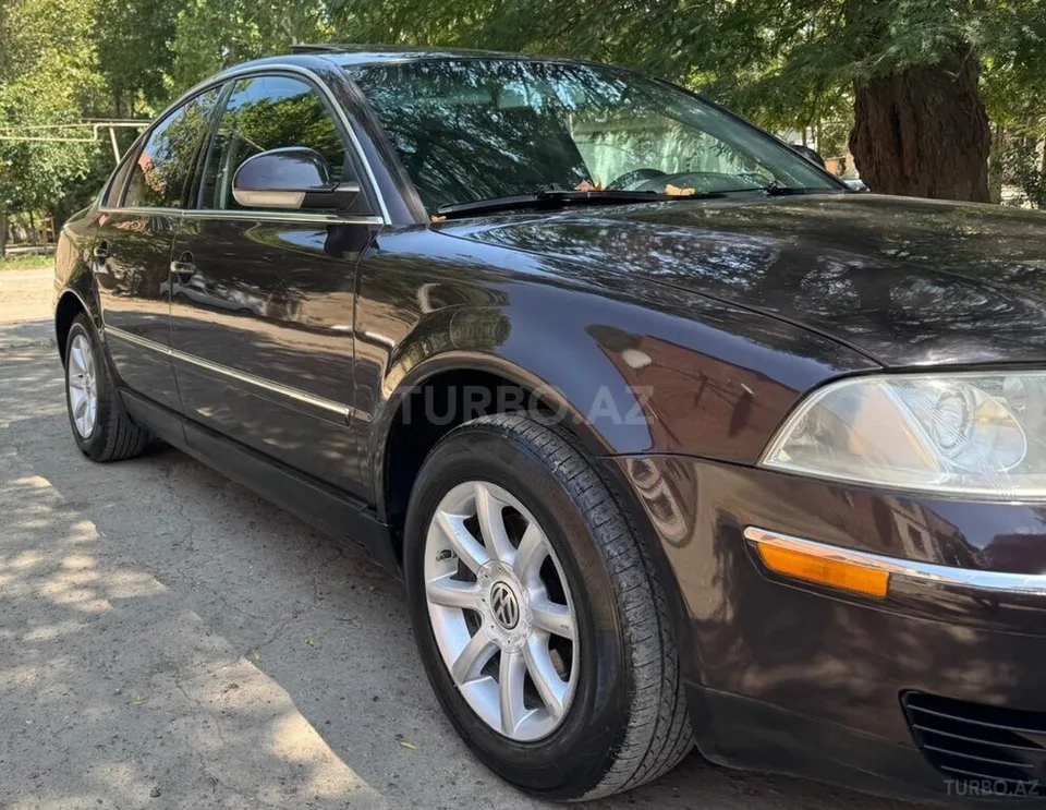 Volkswagen Passat — фото 3/4