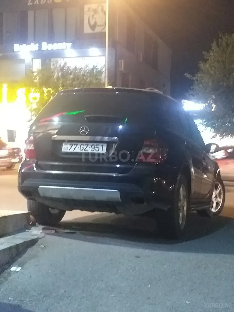 Mercedes ML 350 4MATIC — фото 2/4