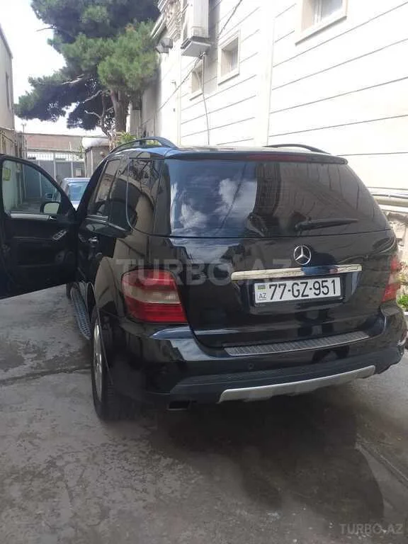 Mercedes ML 350 4MATIC — фото 4/4