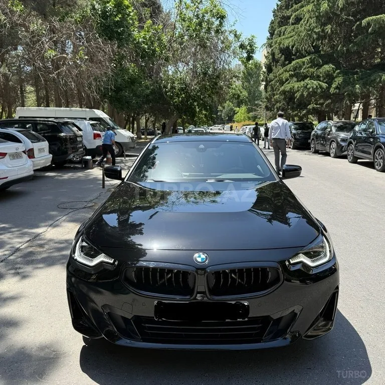 BMW 230 — фото 1/4