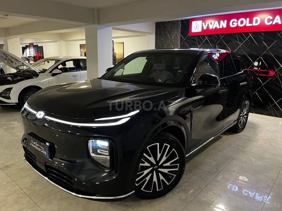 Changan Qiyuan Q07 — foto 3/4
