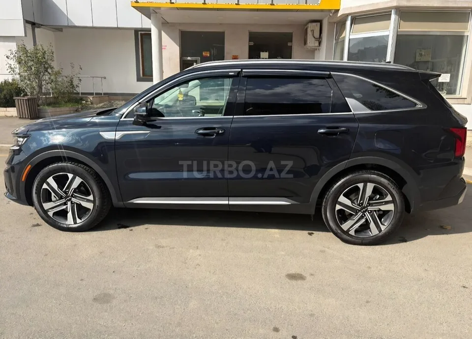 Kia Sorento — фото 3/4