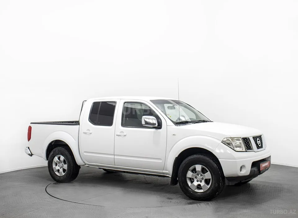 Nissan Navara — фото 3/4